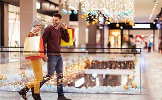 Holiday shopping season a full six days shorter this year