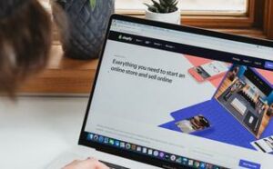 shopify google expand partnership to make merchants more discoverable online | Shopify, Google expand partnership to make merchants more discoverable online